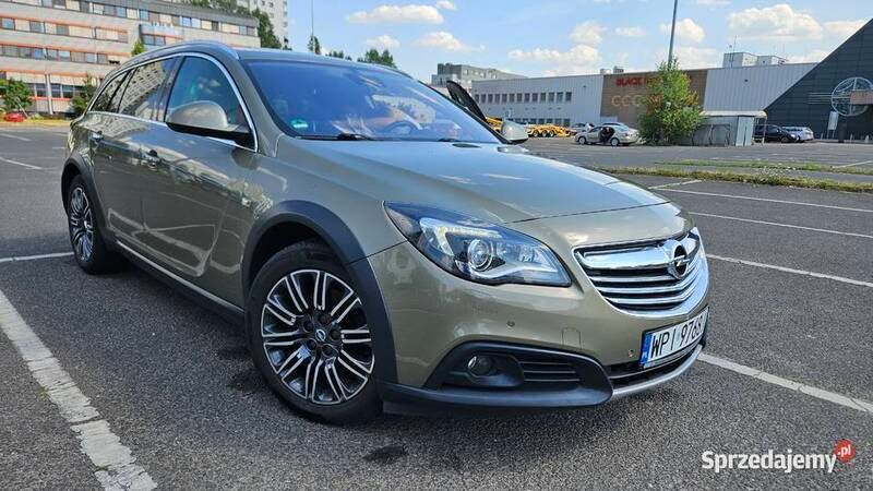 Używany Opel Insignia Country Tourer 2014 Zielony Kombi