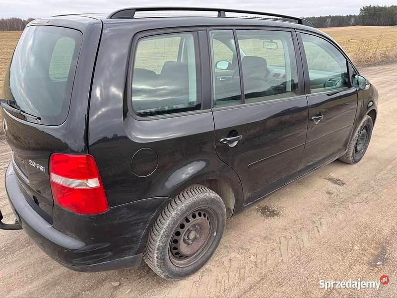 Używany VW Touran 2004 Czarny Minivan