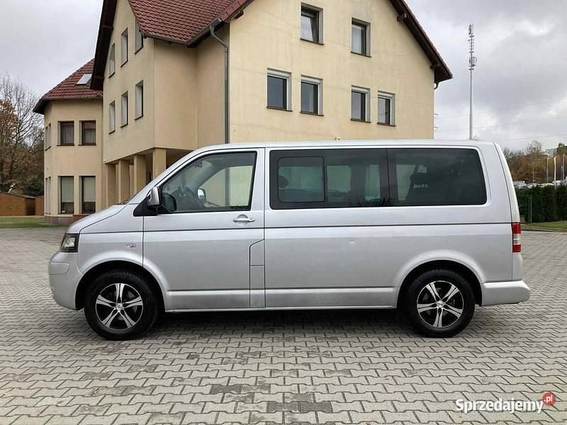 Używany VW Caravelle 2008 Minivan