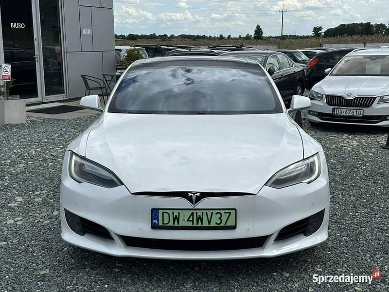 Biały Używany 2016 Tesla Model S Sedan/Limuzyna | 63 900 zł - Obraz 1/4