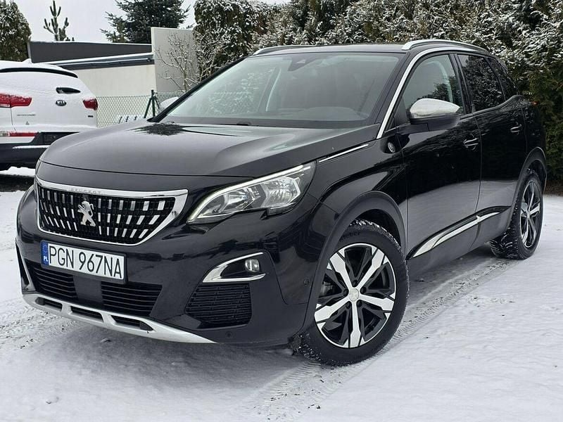 Używany Peugeot 3008 Crossway 130 KM (95 kW) 2017 Czarny (metalik) SUV