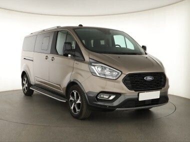 Srebrny Używany 2023 Ford Tourneo Custom Minivan | 185 500 zł (Dość drogi) - Obraz 1/4