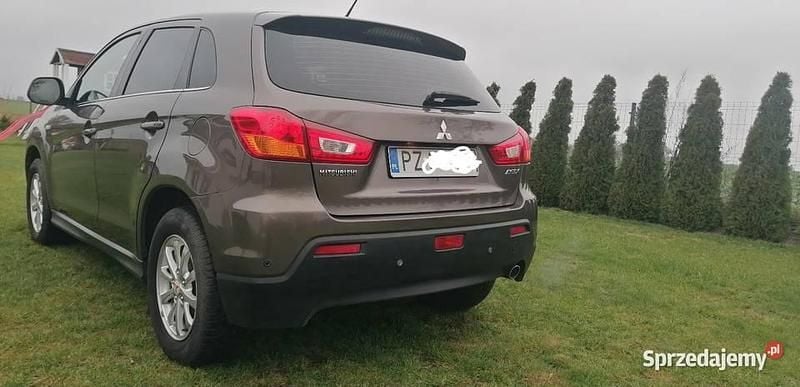 Brązowy Używany 2010 Mitsubishi ASX SUV | 19 500 zł (Uczciwa cena) - Obraz 1/4