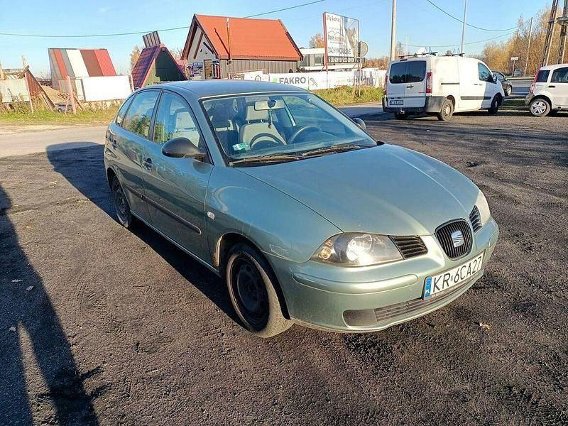 Srebrny Używany 2003 Seat Ibiza Hatchback | 2500 zł (Uczciwa cena) - Obraz 1/4
