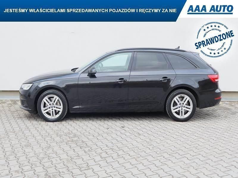 Używany Audi A4 2018 Czarny