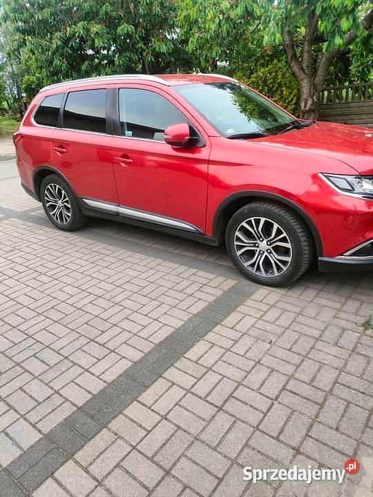 Czerwony Używany 2016 Mitsubishi Outlander SUV | 79 900 zł (Drogi) - Obraz 1/4