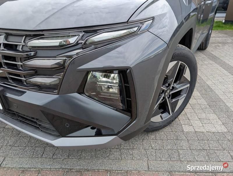 Szary Nowe 2025 Hyundai Tucson SUV | 127 900 zł (Dobra cena) - Obraz 1/4