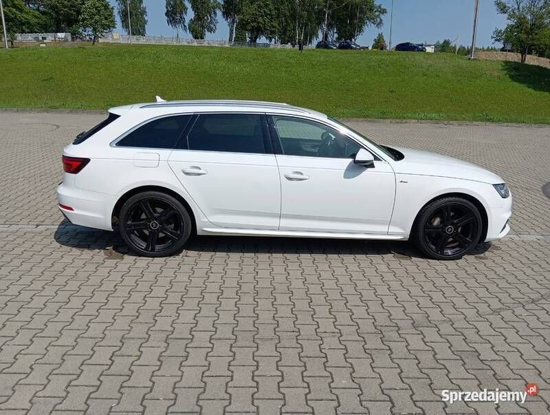 Biały Używany 2017 Audi A4 Kombi | 67 200 zł (Uczciwa cena) - Obraz 1/4