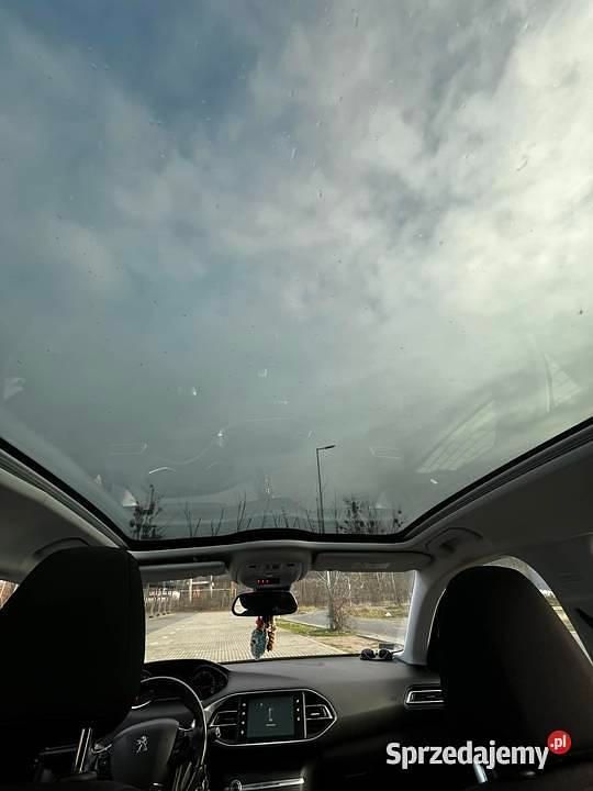 Używany Peugeot 308 SW 2014 Niebieski Kombi