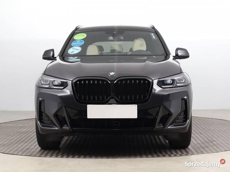 Szary Używany 2024 BMW X3 SUV | 229 999 zł (Uczciwa cena) - Obraz 1/4
