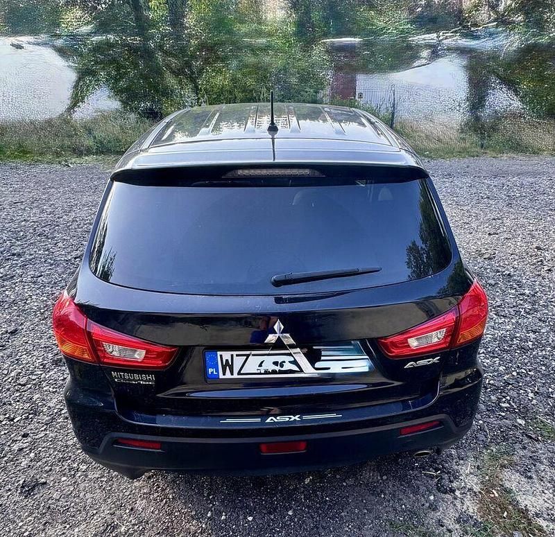 Używany Mitsubishi ASX 117 KM (86 kW) 2011 Czarny SUV