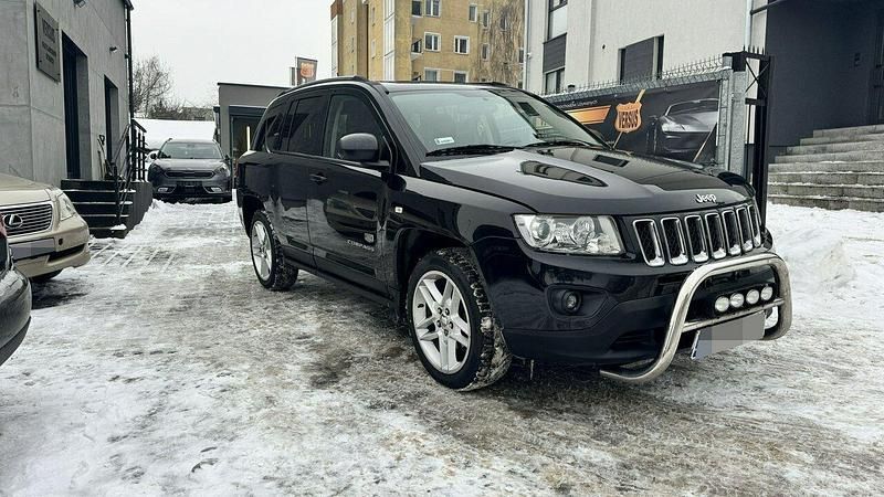 Używany Jeep Compass 156 KM (114 kW) 2012 Czarny SUV