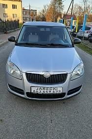 Używany Skoda Fabia 69 KM (50 kW) 2009 Srebrny (metalik) Kombi