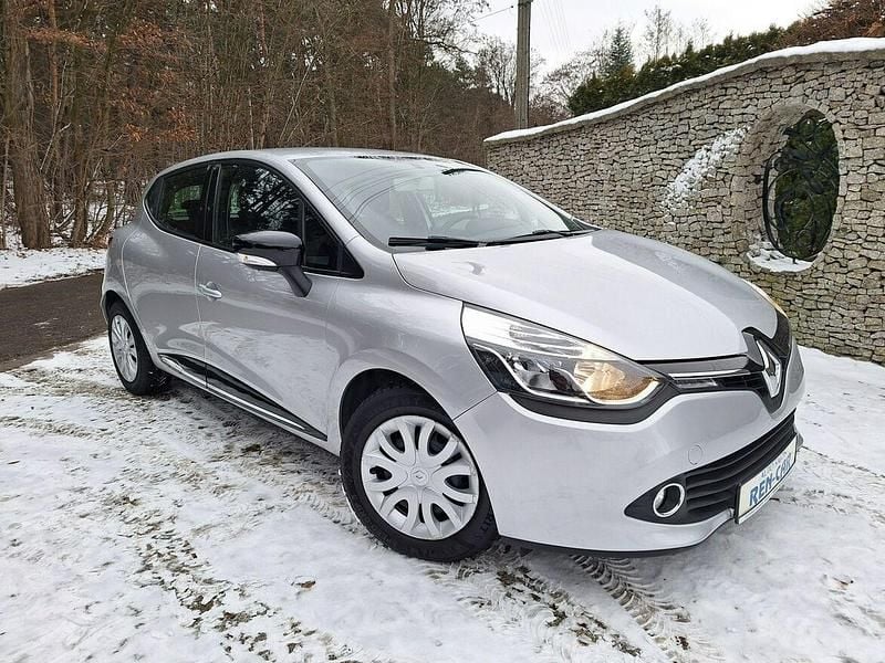 Srebrny Używany 2014 Renault Clio IV Expression Hatchback | 24 900 zł (Dobra cena) - Obraz 1/4