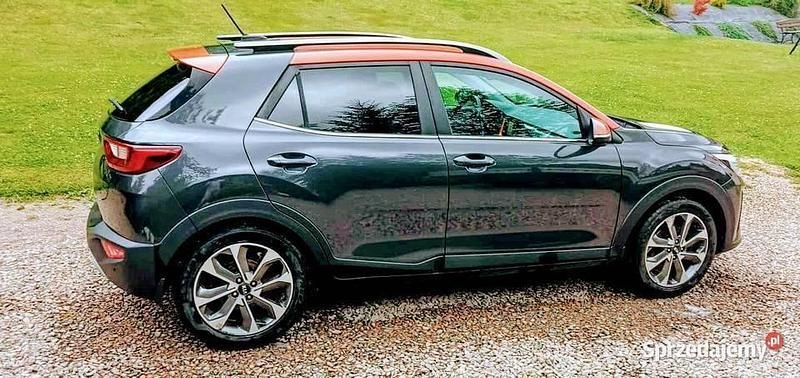 Używany 2018 Kia Stonic SUV | 56 999 zł (Uczciwa cena) - Obraz 1/4