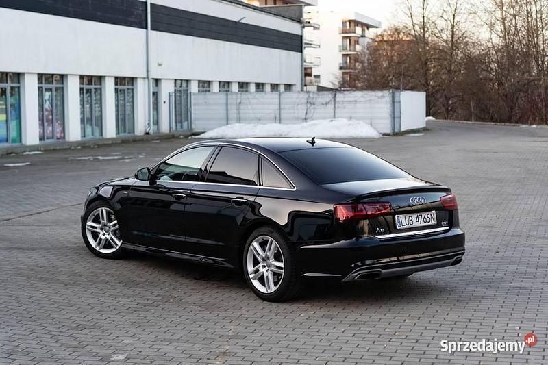 Używany Audi A6 S-Line 2016 Czarny Sedan/Limuzyna