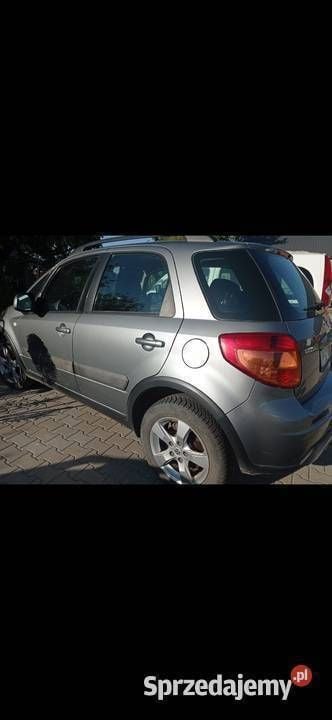 Używany Suzuki SX4 120 KM (88 kW) 2011