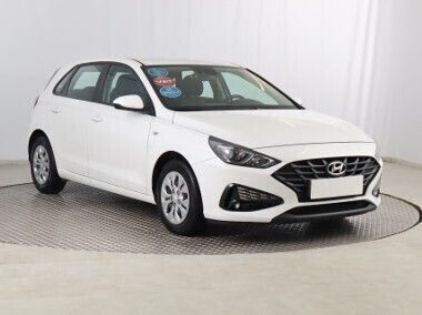 Biały Używany 2020 Hyundai i30 Hatchback | 47 999 zł (Uczciwa cena) - Obraz 1/4