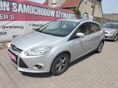 Srebrny Używany 2014 Ford Focus Hatchback | 25 900 zł (Uczciwa cena) - Obraz 1/4