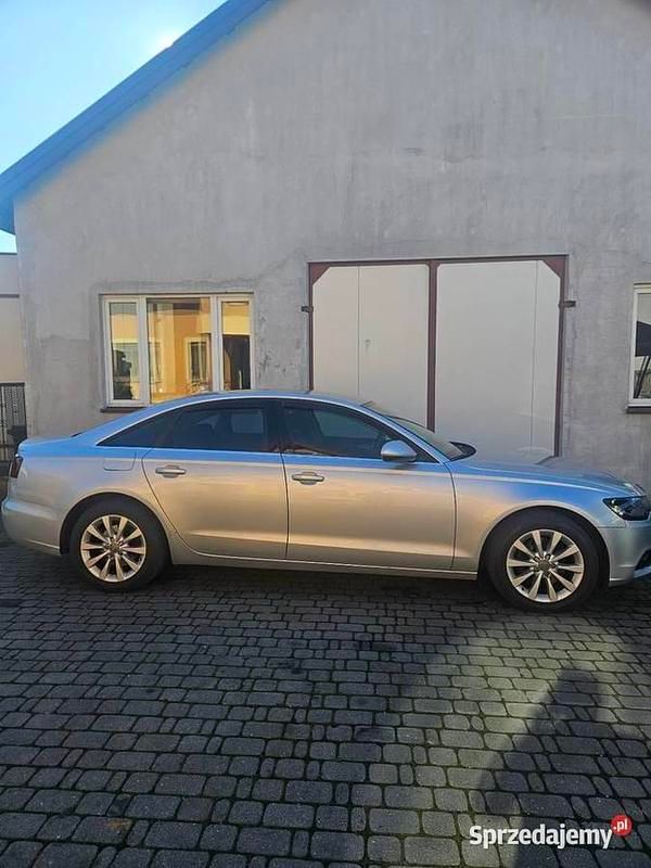 Srebrny Używany 2012 Audi A6 Sedan/Limuzyna | 36 900 zł (Uczciwa cena) - Obraz 1/4
