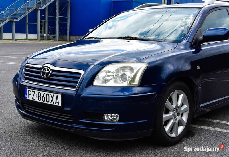 Granatowy Używany 2005 Toyota Avensis Sedan/Limuzyna | 15 800 zł (Uczciwa cena) - Obraz 1/4
