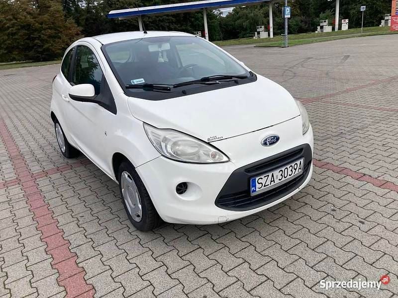 Biały Używany 2009 Ford Ka Hatchback | 4990 zł (Uczciwa cena) - Obraz 1/4