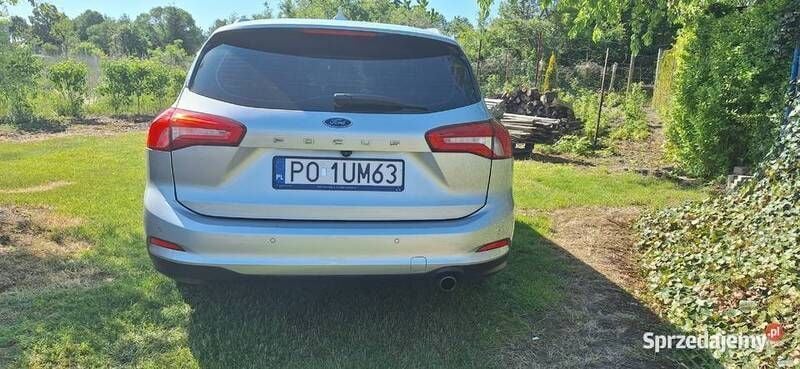Srebrny Używany 2021 Ford Focus Kombi | 49 900 zł (Dość drogi) - Obraz 1/4