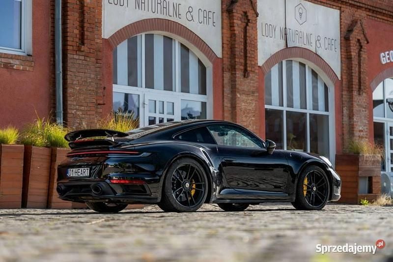 Czarny Używany 2020 Porsche 911 Turbo S Coupe | 999 777 zł - Obraz 1/4