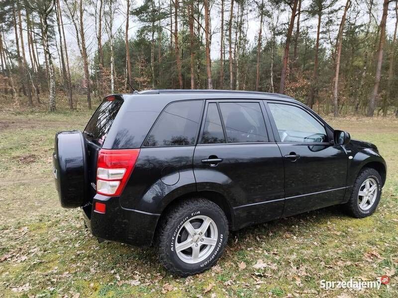 Używany Suzuki Grand Vitara 129 KM (94 kW) 2009 Czarny SUV
