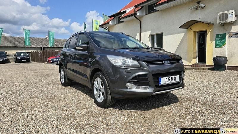 Inny kolor Używany 2016 Ford Kuga Titanium SUV | 51 900 zł (Uczciwa cena) - Obraz 1/4