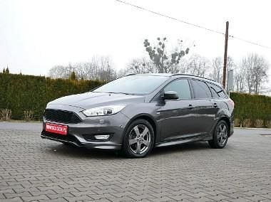 Używany Ford Focus ST-Line 140 KM (102 kW) 2018 Szary Kombi