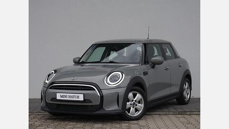 Używany Mini Cooper Hatch 136 KM (100 kW) 2021 Moonwalk grey metalizowany Hatchback