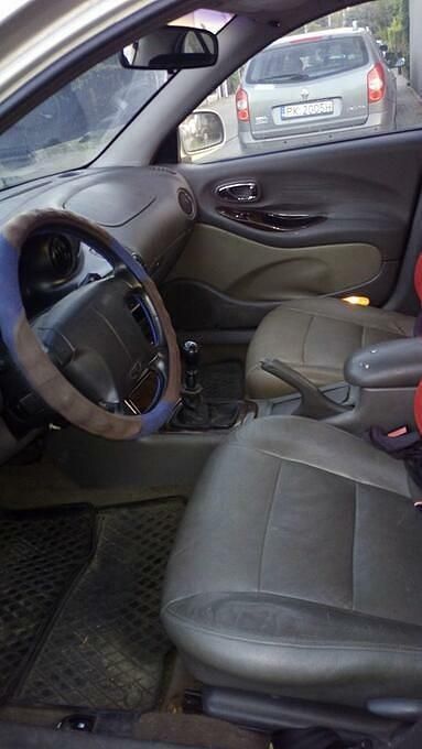 Używany Chevrolet Leganza CDX 1998 Srebrny Sedan/Limuzyna