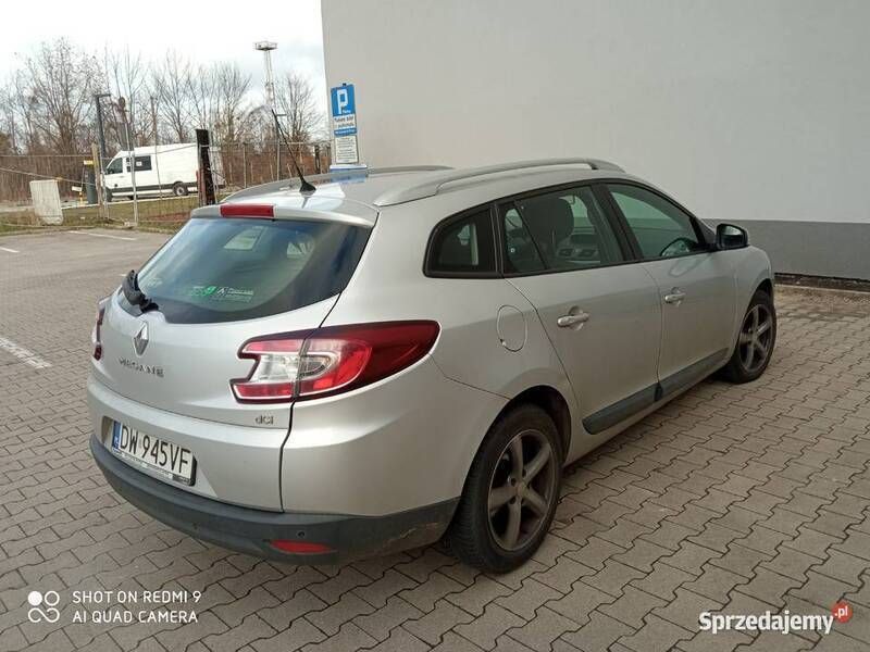 Używany Renault Mégane GrandTour 2011 Srebrny Kombi