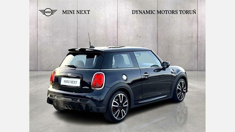 Używany Mini John Cooper Works Hatch 231 KM (169 kW) 2022 Enigmatic black metalizowany Hatchback