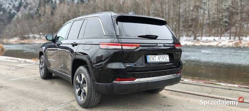 Czarny Używany 2024 Jeep Grand Cherokee SUV | 260 000 zł - Obraz 1/4