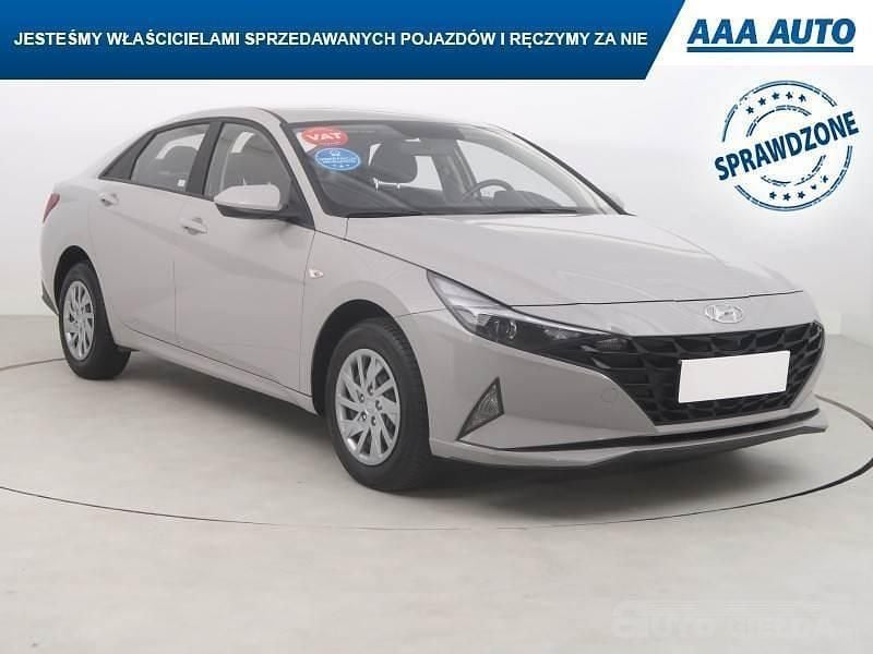 Szary Używany 2022 Hyundai Elantra | 67 999 zł (Dobra cena) - Obraz 1/4