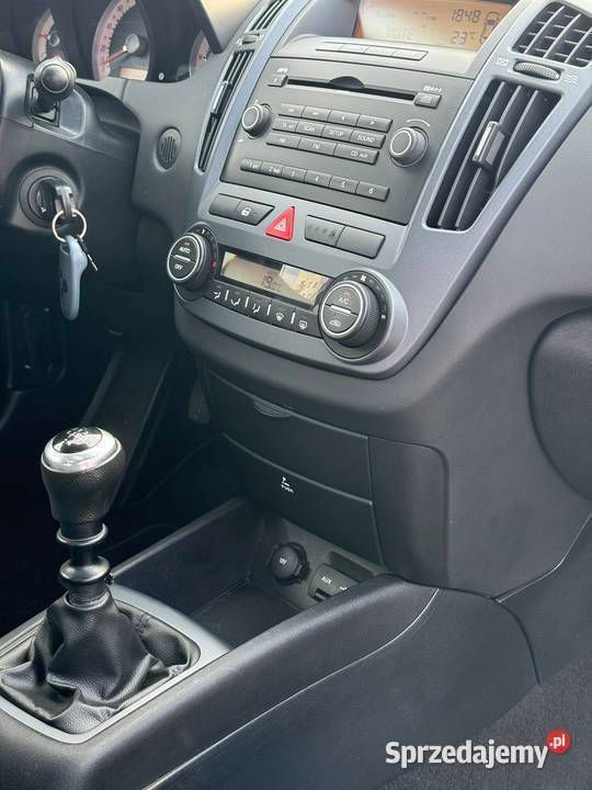 Granatowy Używany 2009 Kia ProCeed 2 Hatchback | 13 900 zł - Obraz 1/4