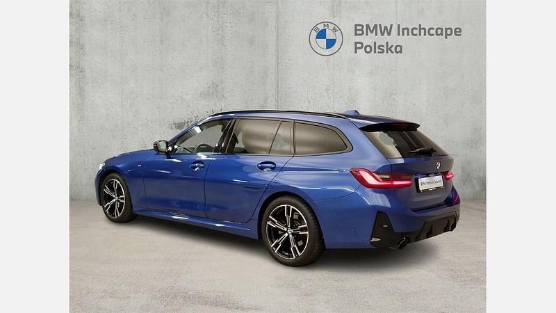 Używany BMW 320 Comfort Edition 190 KM (139 kW) 2024 Niebieski portimao m metalizowany Kombi