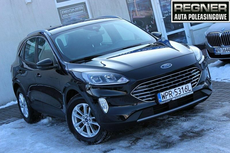Czarny Używany 2023 Ford Kuga Titanium SUV | 92 900 zł (Uczciwa cena) - Obraz 1/4