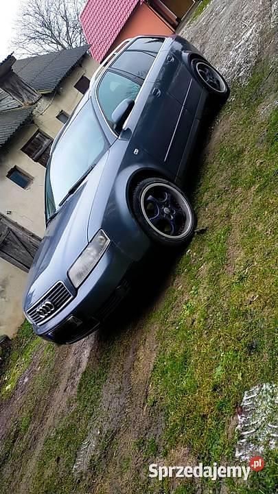 Szary Używany 2004 Audi A4 Kombi | 5000 zł (Dobra cena) - Obraz 1/4