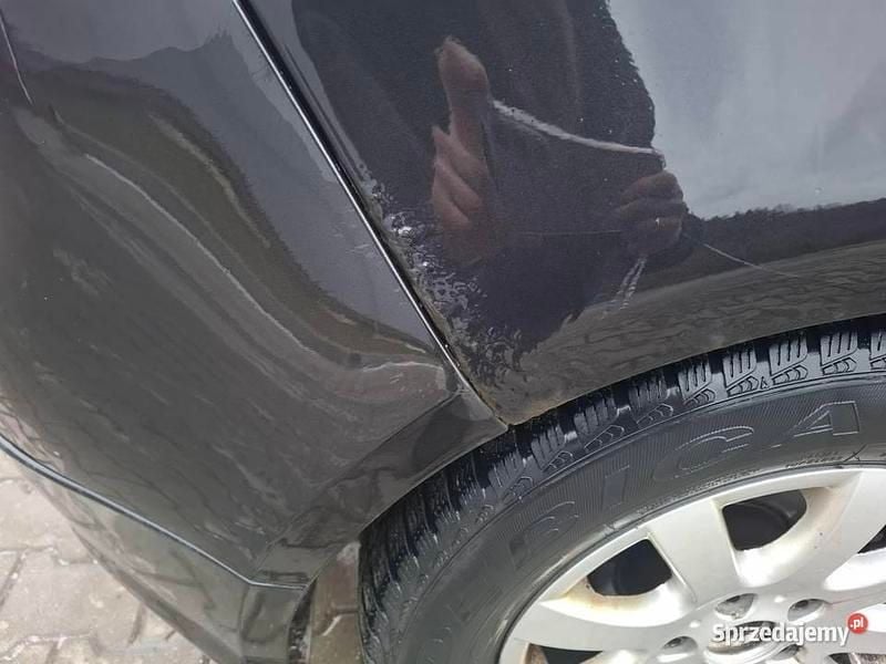 Używany VW Golf V 2004 Czarny Hatchback