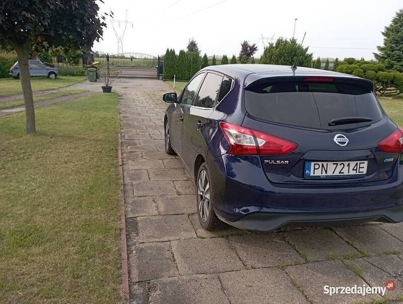 Używany Nissan Pulsar 110 KM (80 kW) 2015 Sedan/Limuzyna