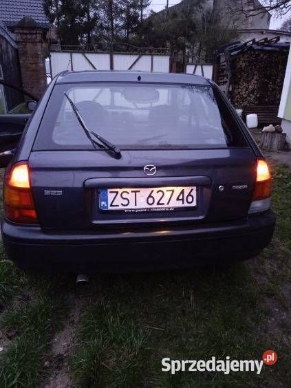 Używany Mazda 323 1997 Grafitowy Hatchback