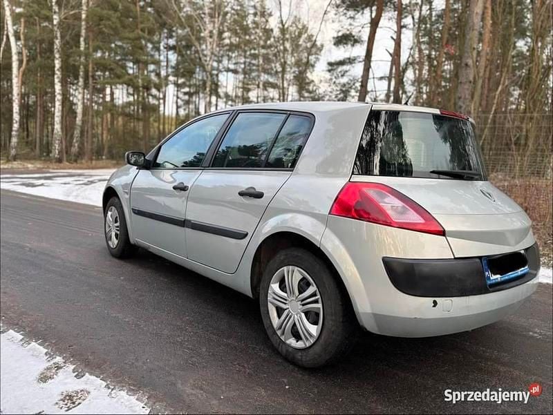 Używany Renault Mégane II 2003 Srebrny Coupe
