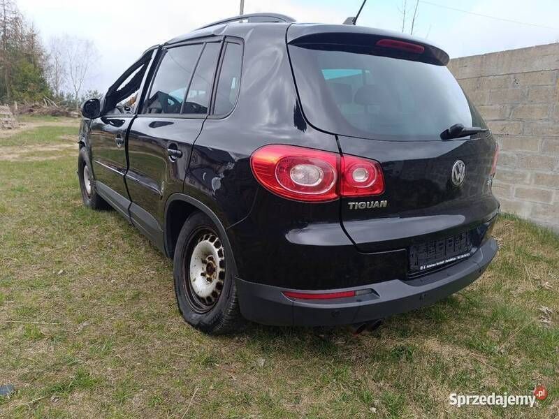Czarny Używany 2008 VW Tiguan SUV | 11 200 zł - Obraz 1/4