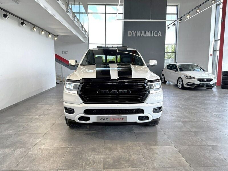 Biały Używany 2023 RAM 1500 Pickup | 272 900 zł - Obraz 1/2