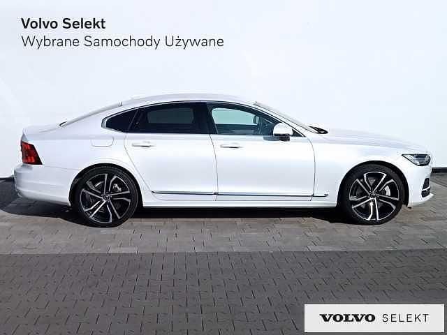 Używany Volvo S90 197 KM (144 kW) 2024 Biały Sedan/Limuzyna