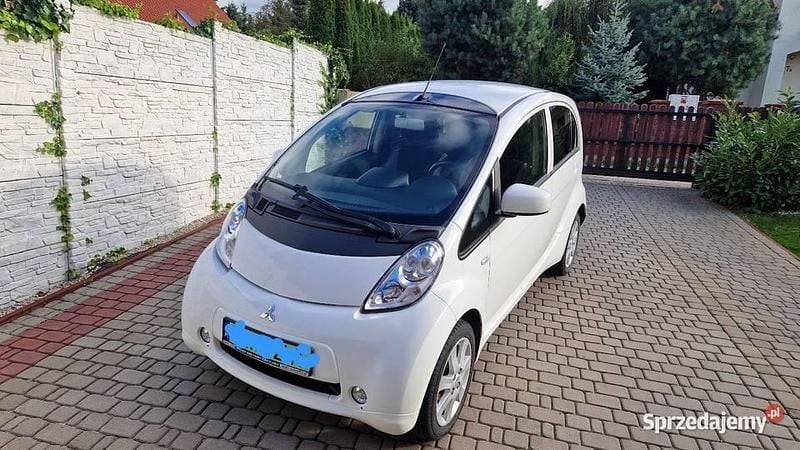 Używany 2018 Mitsubishi i-MiEV Hatchback | 36 500 zł - Obraz 1/4