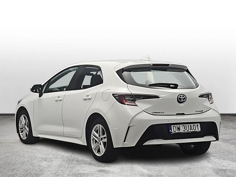 Używany Toyota Corolla 122 KM (89 kW) 2022 Biały Hatchback